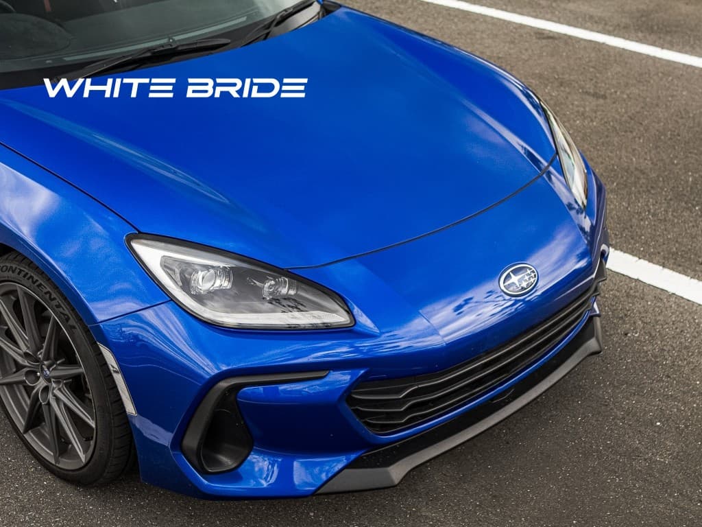 BRZ (ZN8)向けドライカーボンパーツ